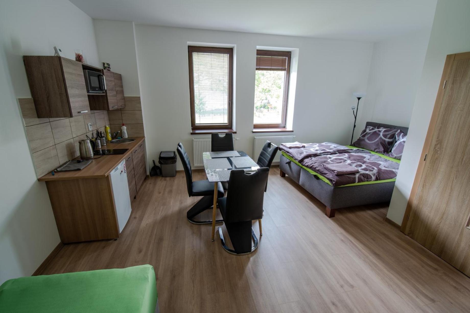 Ferienwohnung Michelle apartman Horovicky Exterior foto